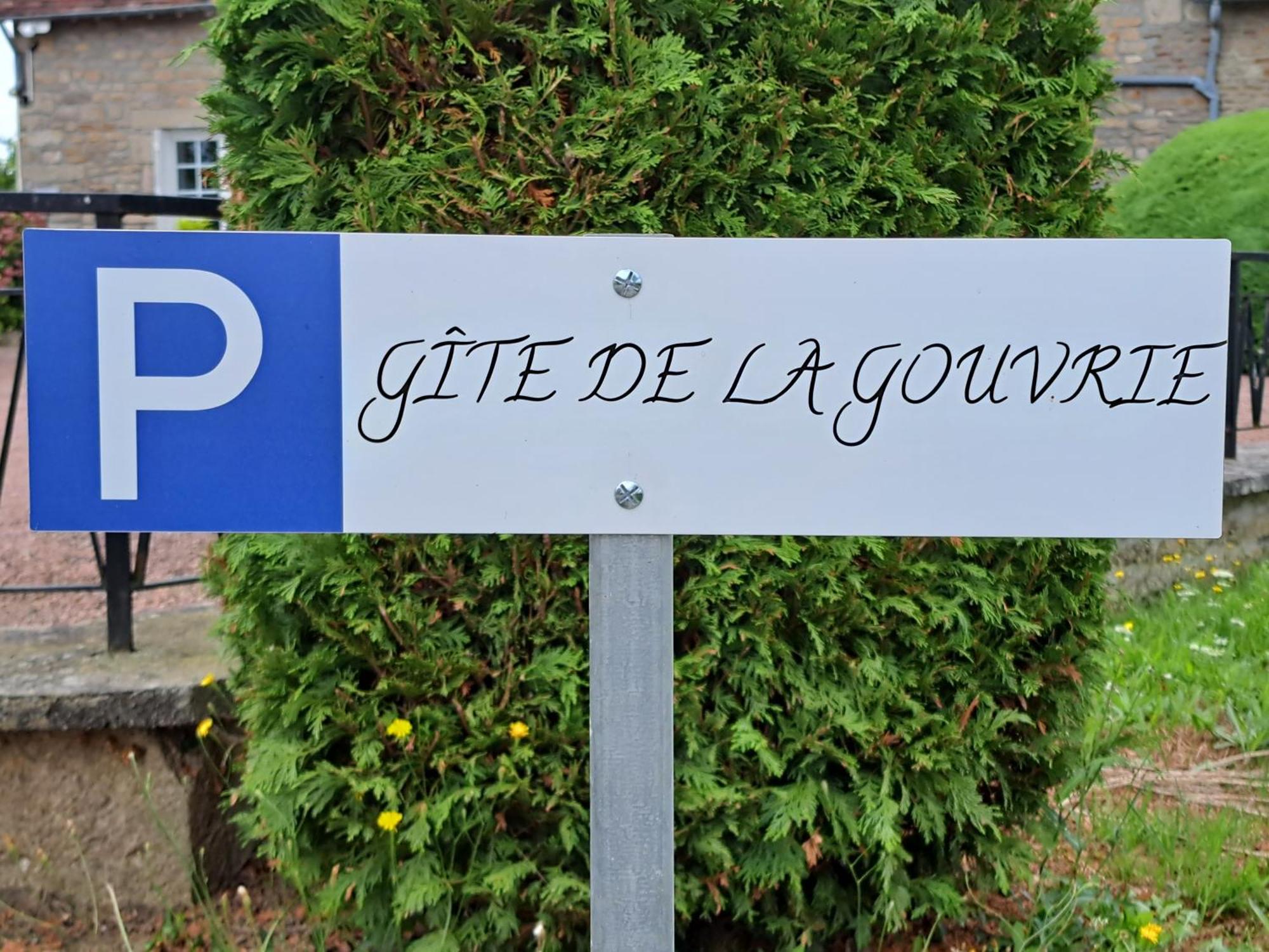 Gite De La Gouvrie Pacé Eksteriør billede